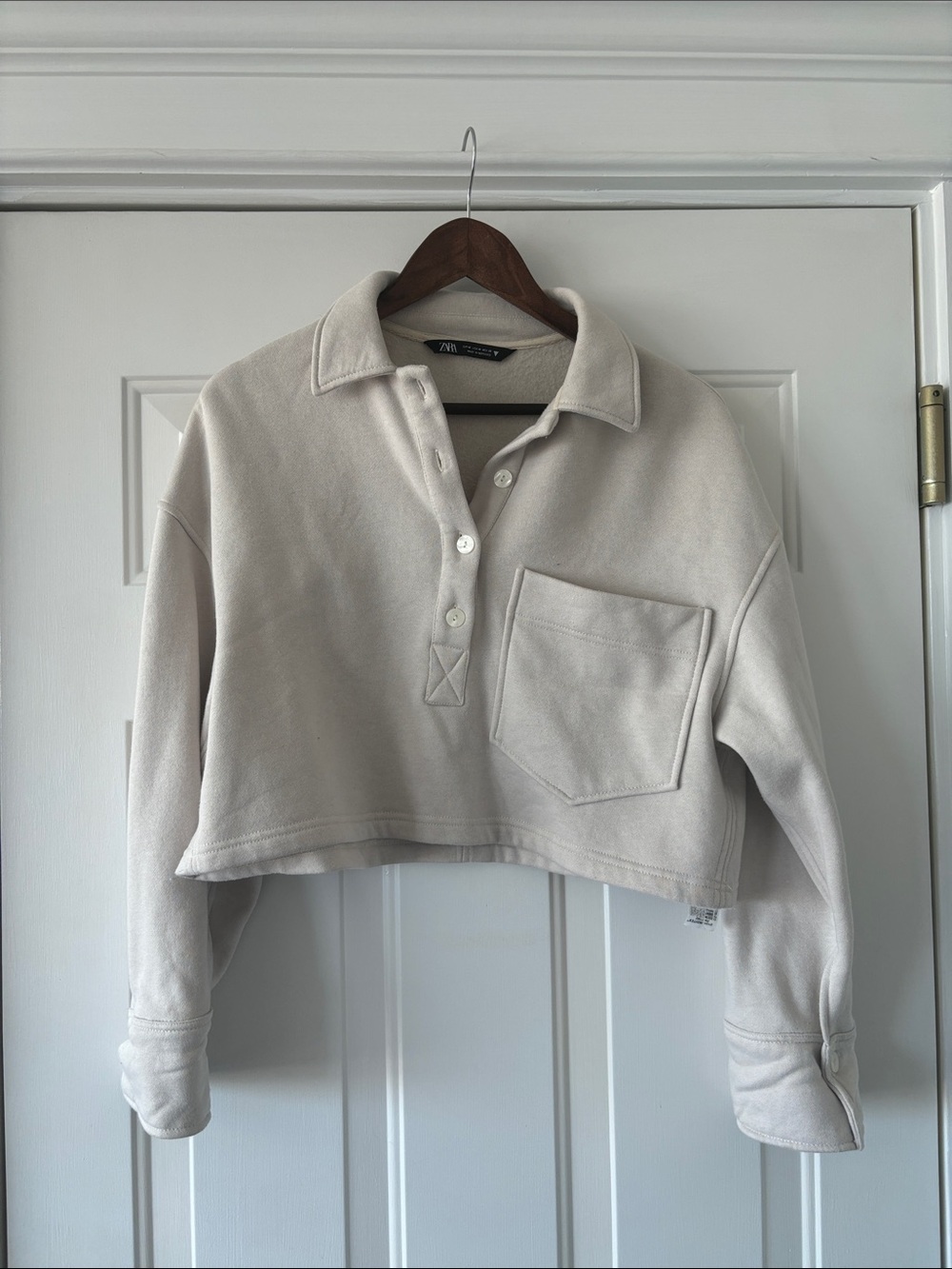 ZARA Cropped Polo Sweatshirt in Light Cream